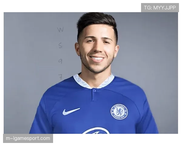 官方：摩纳哥与年轻后卫巴迪亚西勒续约至2030年