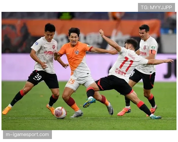 中超攻击力排行榜：成都蓉城17球居首，青岛海牛4球垫底